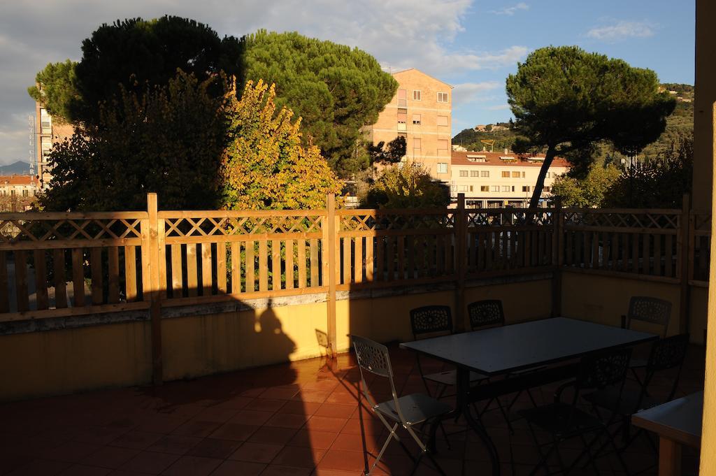 דירות ספולטו La Terrazza חדר תמונה